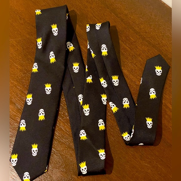 NEW Crewcuts Silk crown skull  Boy’s Tie - Picture 2 of 8
